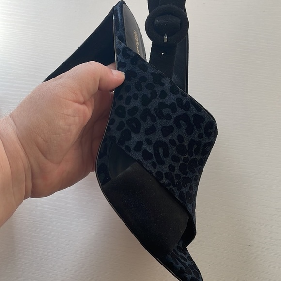 Diane Von Furstenberg Baile Two-Tone Black Blue Leopard Block Heel Sandals - Picture 5 of 8